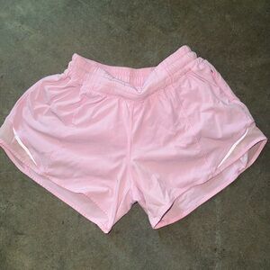 Lululemon Hotty Hot Shorts 4”